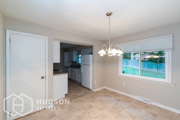 Foto del edificio - NOW AVAILABLE! - 4953 STEVENS ROAD, AKRON,...