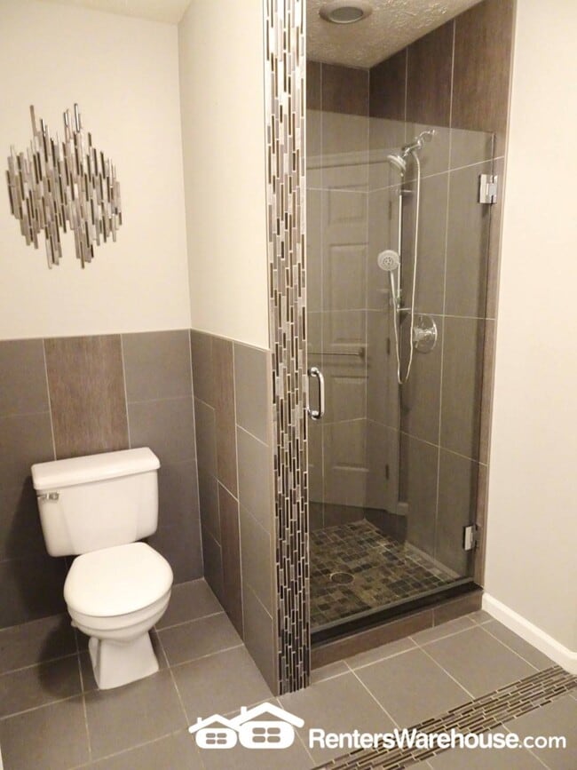 Building Photo - 7906 Valley Manor Rd