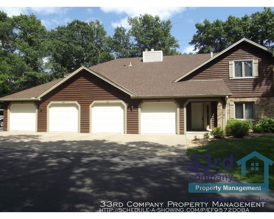 Primary Photo - Coon Rapids 2 bedroom Townhome