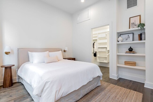 Building Photo - The Mercantile Apartments