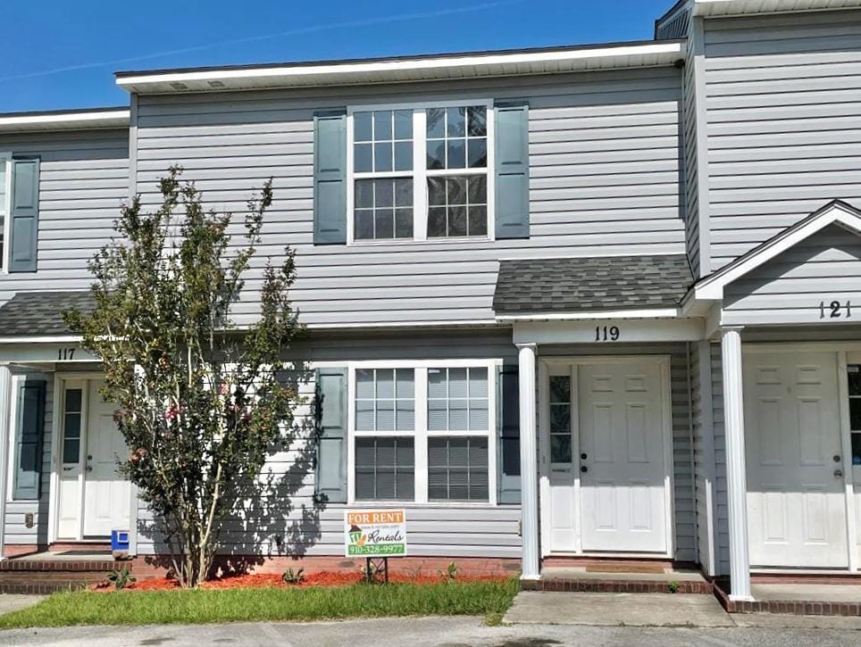 Primary Photo - 119 Tillett Ln