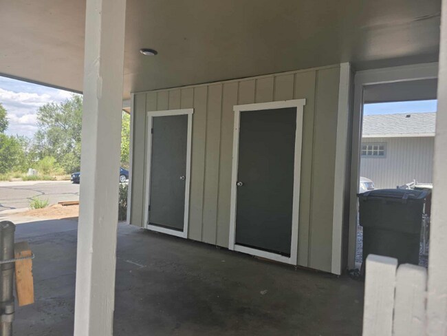 Foto del edificio - 1173 Santa Clara Ave