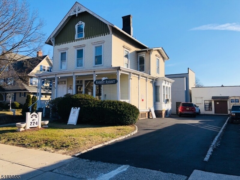 224 Lorraine Ave Unit 2, Montclair, NJ 07043 Apartment for Rent in