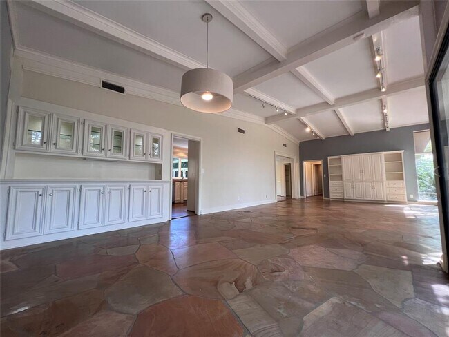 Foto del edificio - 12502 Taylorcrest Rd