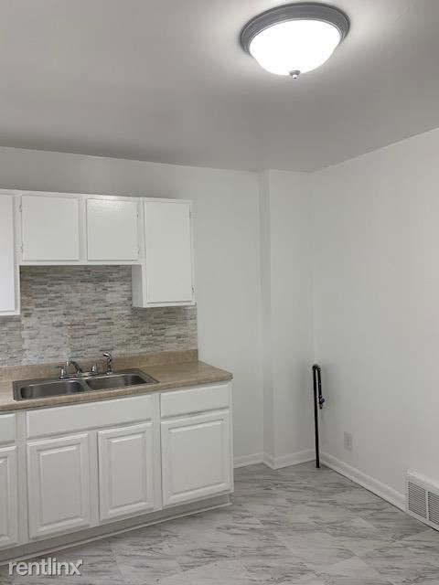 Building Photo - 2 br, 1 bath Townhome - 509 Seagull Ave