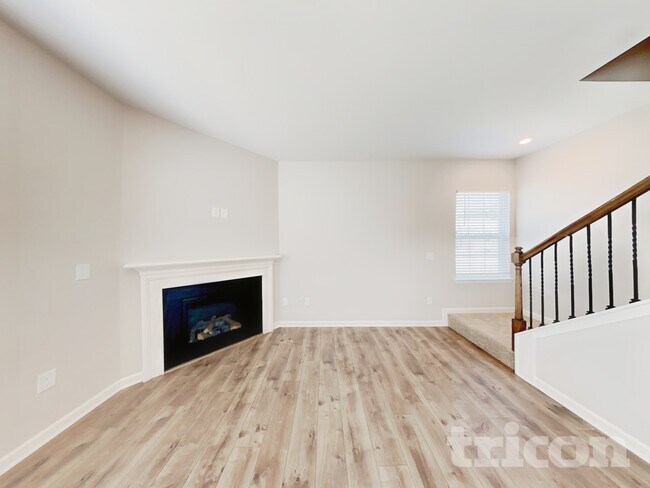 Foto del edificio - 134 Rivercamp St