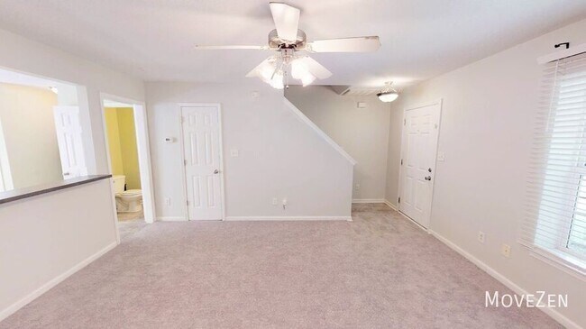Building Photo - 8926 Comstock Ct