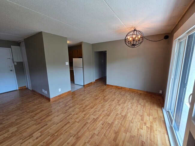 Photo du bâtiment - 411 Ellerdale St