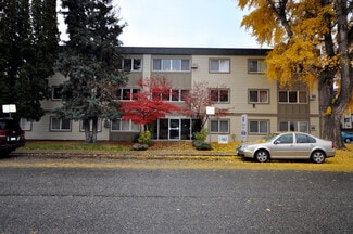 Building Photo - Buckland Manor Apartments