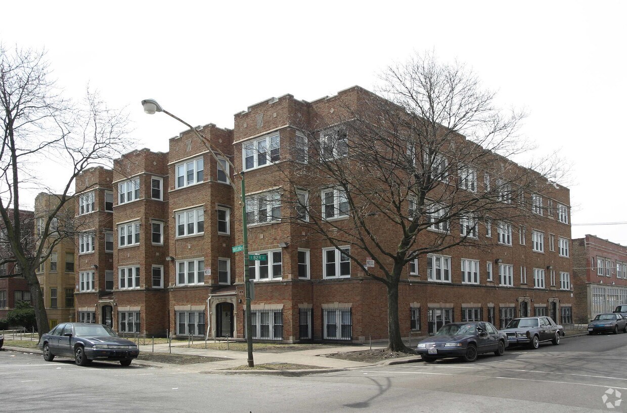 Building Photo - 8200-8208 S Maryland Ave