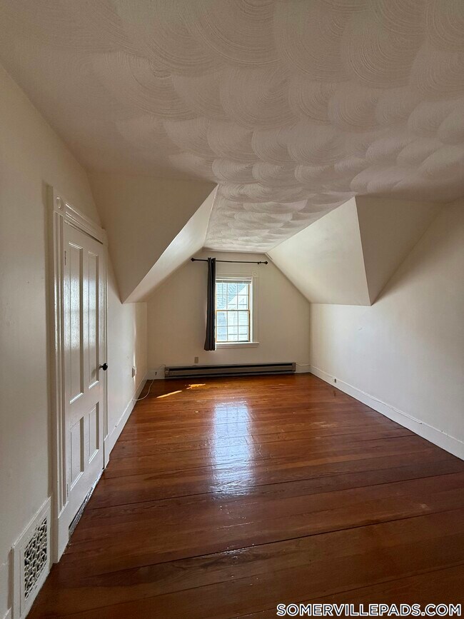 Foto del edificio - 79 Electric Ave