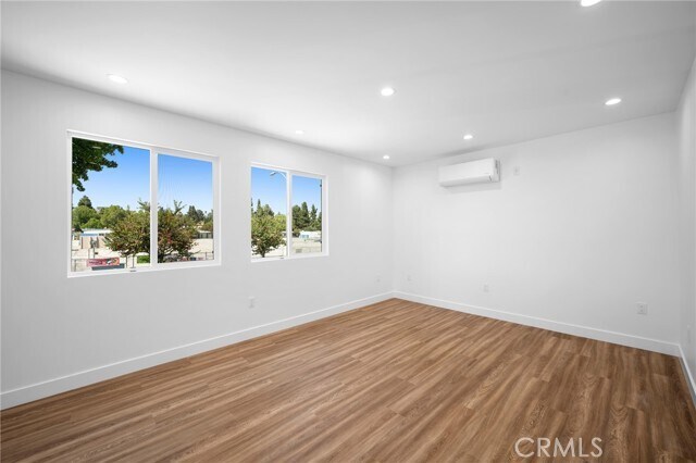 Foto del edificio - 16036 Liggett St