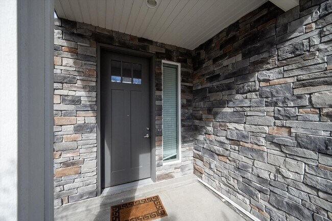 Foto del edificio - 721 E Zekes Ct