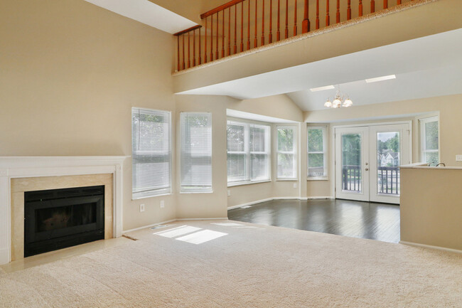 Building Photo - 5210 Jamestown Bay Ct