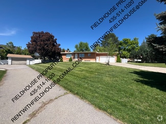 Building Photo - 1285 E 1500 N