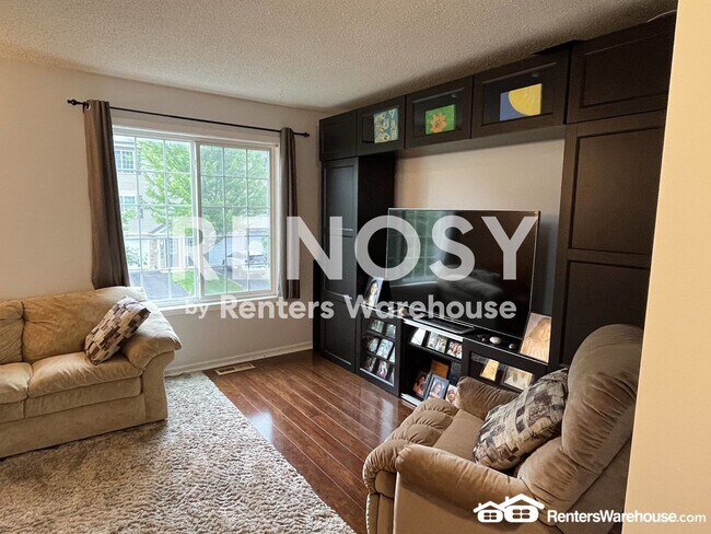 Foto del edificio - 15507 Foghorn Ln