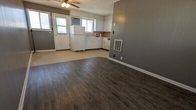 Building Photo - 1214 S Blake St