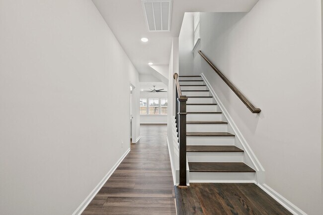 Building Photo - Amazing New Construction Townhome in Durham - Easy commute to RTP, Brier Creek