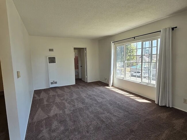 Foto del edificio - 1639 W 84th Pl