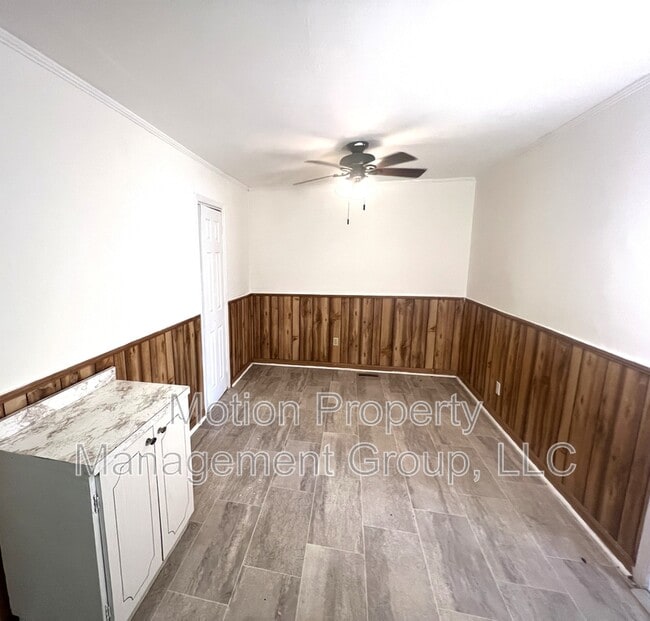 Building Photo - 3079 Marie Cir