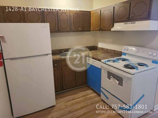Foto del edificio - 1428-A1 Baychester Avenue-