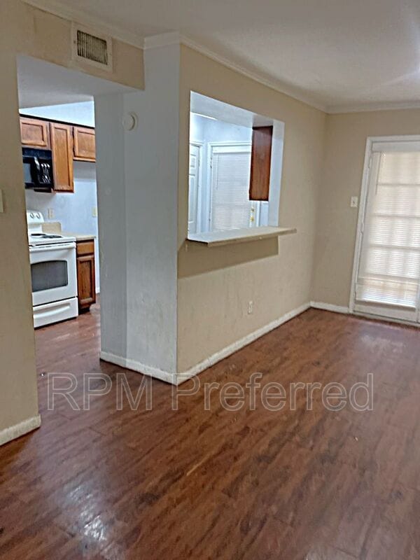 Building Photo - 14600 Fonmeadow Dr