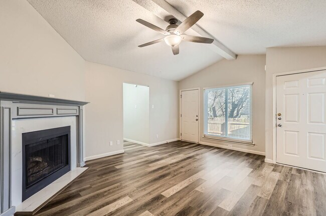 Building Photo - 514 Cutty Trl
