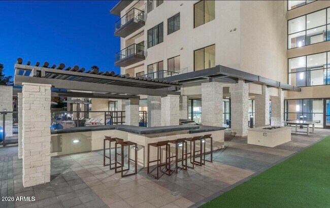 Building Photo - 7300 E Earll Dr