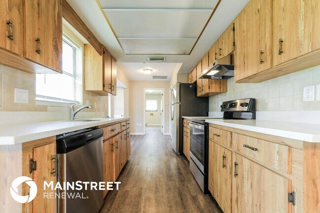 Foto del edificio - 4333 Targee Ave