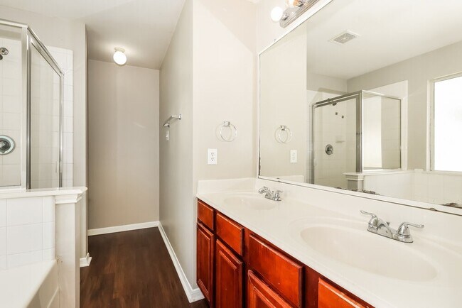 Building Photo - 16207 Imperial Forest Ln