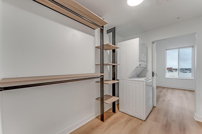 Building Photo - Lumen Luxury Lofts