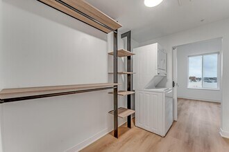 Building Photo - Lumen Luxury Lofts