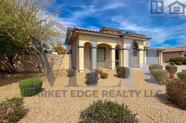 Foto del edificio - 5Bed/4.5Bath w/3 Car Gar - 303/Camelback -...