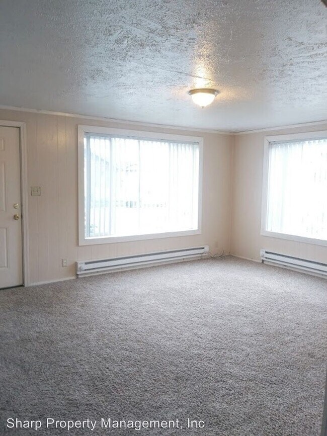 Foto del edificio - 3 br, 1 bath House - 249 23rd Ave