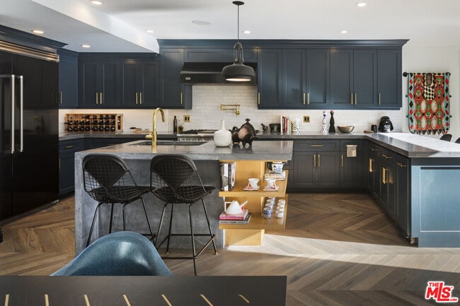 Building Photo - 1041 Orlando Ave