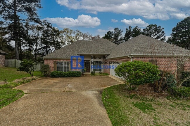 Building Photo - 3 Bed / 2 Bath home in Madison in Devlin Springs