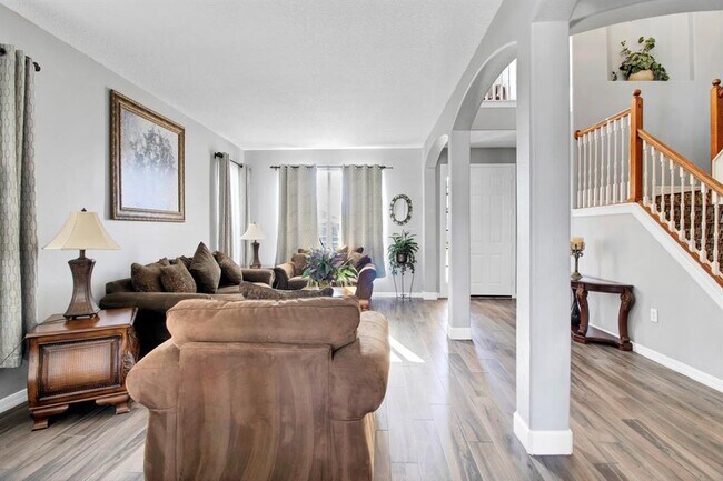 Foto del edificio - 2262 Windcrest Lake Cir