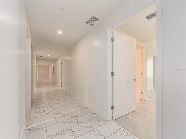 Foto del edificio - 15 Avalon St