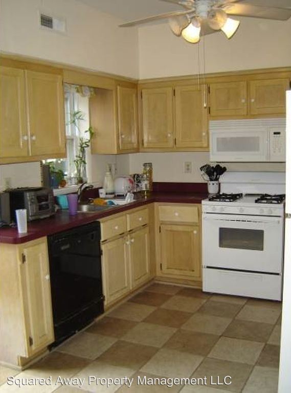 Building Photo - 406 Gilmer St