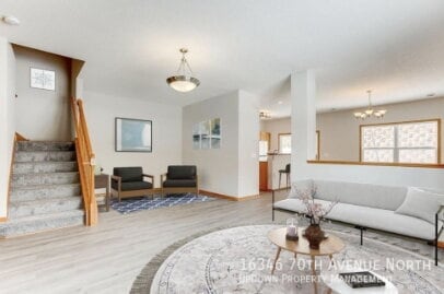 Building Photo - 16346 70th Ave N