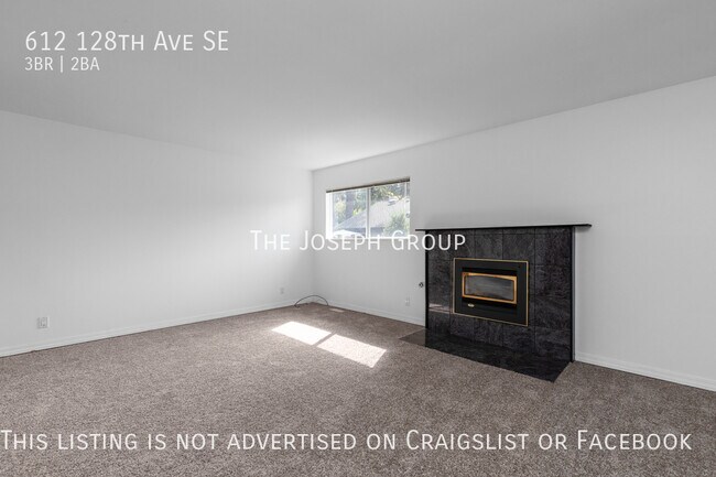 Foto del edificio - Beautifully updated 3 bed/2 bath in perfec...