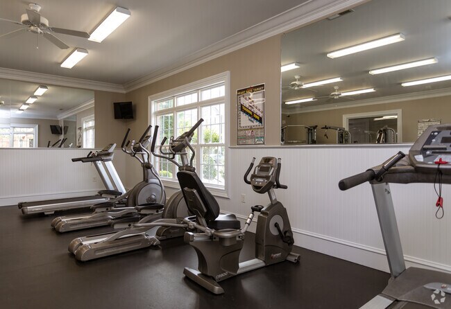 Gimnasio - The Pointe At Robinhood Village