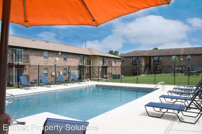 Building Photo - 2655 W Farm Rd 164