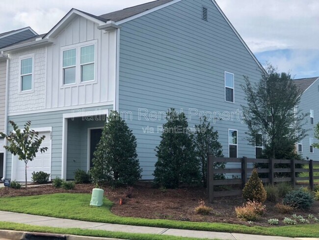 Foto del edificio - 202 Grand Central Wy