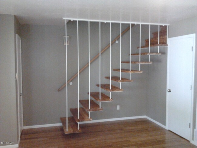 Foto del edificio - 1302 E Maryland Ave