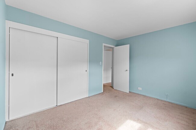 Foto del edificio - 3950 N Lake Shore Dr