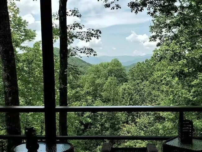 Foto del edificio - 328 Possum Trot Trail