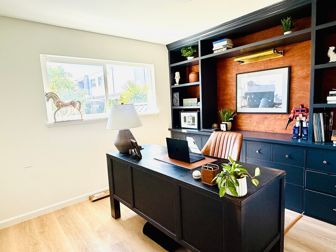 Foto principal - 20649 Yeandle Ave