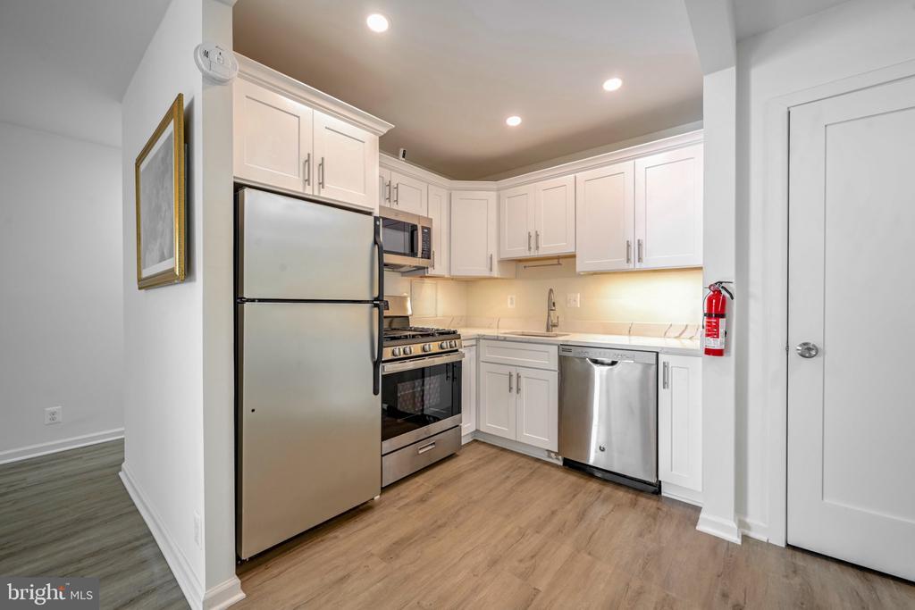 Foto principal - 4515 Willard Ave