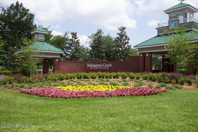 Foto del edificio - 748 Ginger Mill Dr